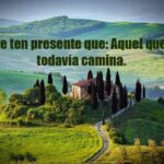 10 paisajes inspiradores con frases positivas para alegrar tu día