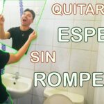 11 pasos seguros para quitar un espejo pegado en casa