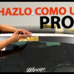Adhesivos en el parabrisas ¿qué dice la ley?