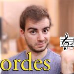 Aprende cómo formar acordes con notas diferentes en simultáneo