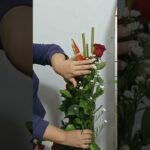 Arma un hermoso centro floral en forma de L para decorar tu hogar