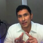 Borrando huellas: ¿Por qué mi pareja elimina conversaciones con su amiga?