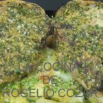 Deliciosas cabezas de cordero al horno con patatas panaderas