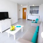 Descubre la belleza natural de Bluesea Lagos de Cesar en tus próximas vacaciones