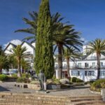 Descubre la elegancia andaluza en el Hotel Reina Victoria Granada