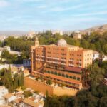 Descubre los precios asequibles del Hotel Alhambra Palace para una estadía de lujo