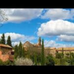 Explorando la historia y la belleza arquitectónica de la Cartuja de Cazalla