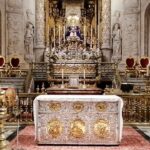 La majestuosidad de la Capilla Real de la Catedral de Sevilla