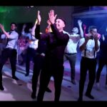 Los 10 mejores bailes en grupo para animar tu boda