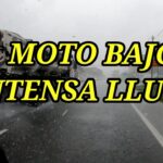 Precauciones en moto bajo lluvia intensa guía de seguridad