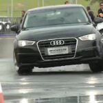 Presión adecuada en neumáticos para conducir seguro bajo lluvia