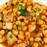 Receta de garbanzos con sepia y langostinos en olla rápida + Consejos