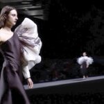 Trajes de madrina elegantes y sofisticados de Isabel Sanchis